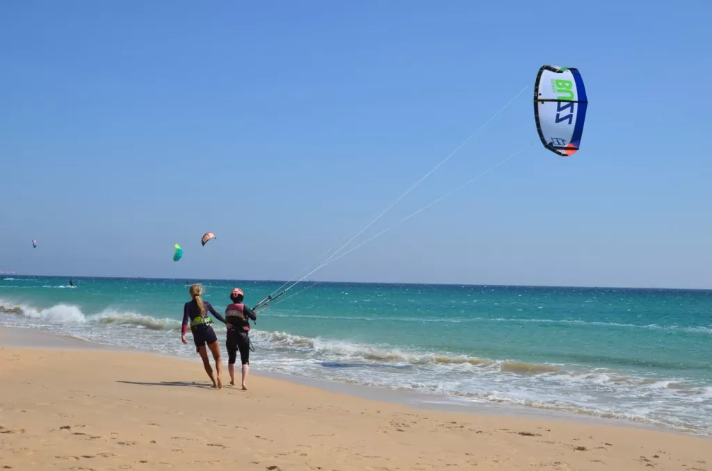 teaching kitesurf tarifa