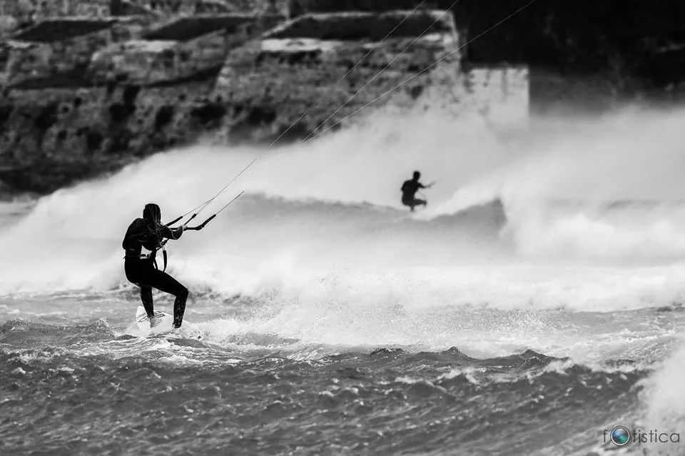 wave kitesurf spot tarifa